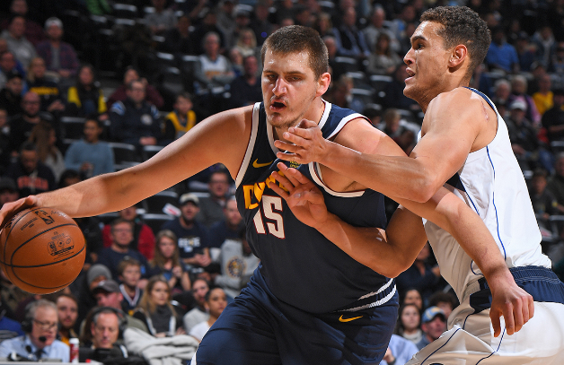 一直吸引着 一直吸引着